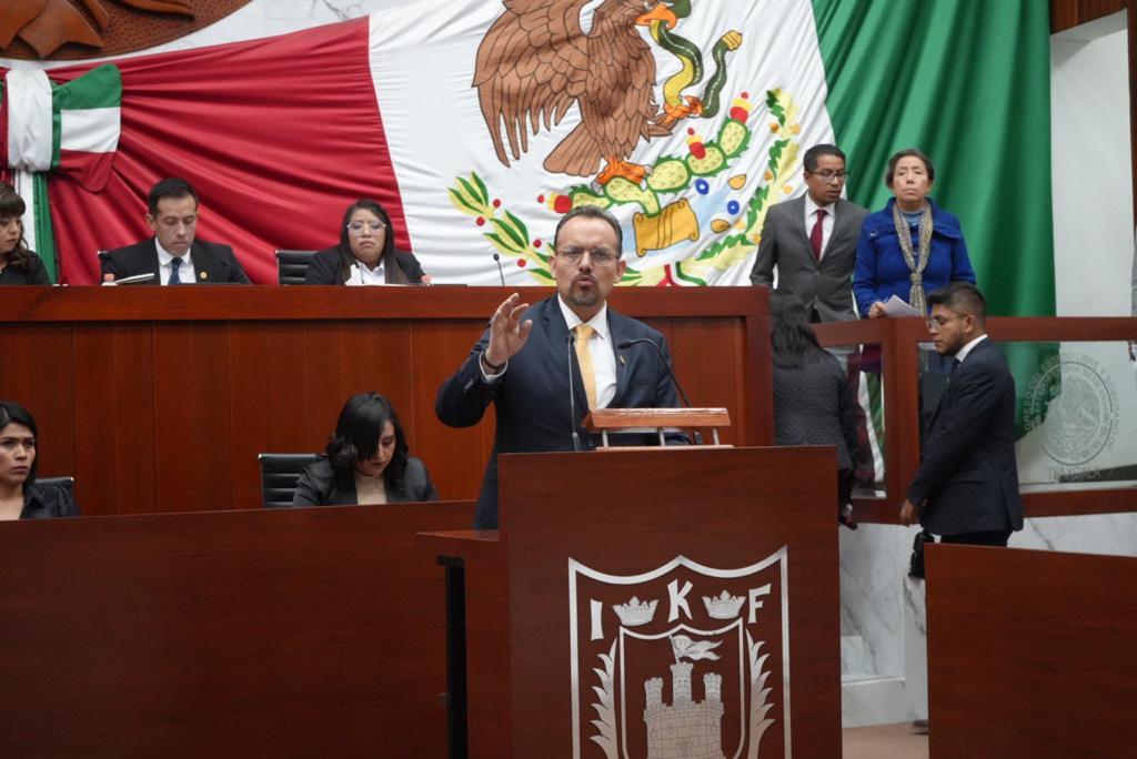 Pide diputado Cambrón que iniciativas de todas y todos sean atendidas con el mismo valor